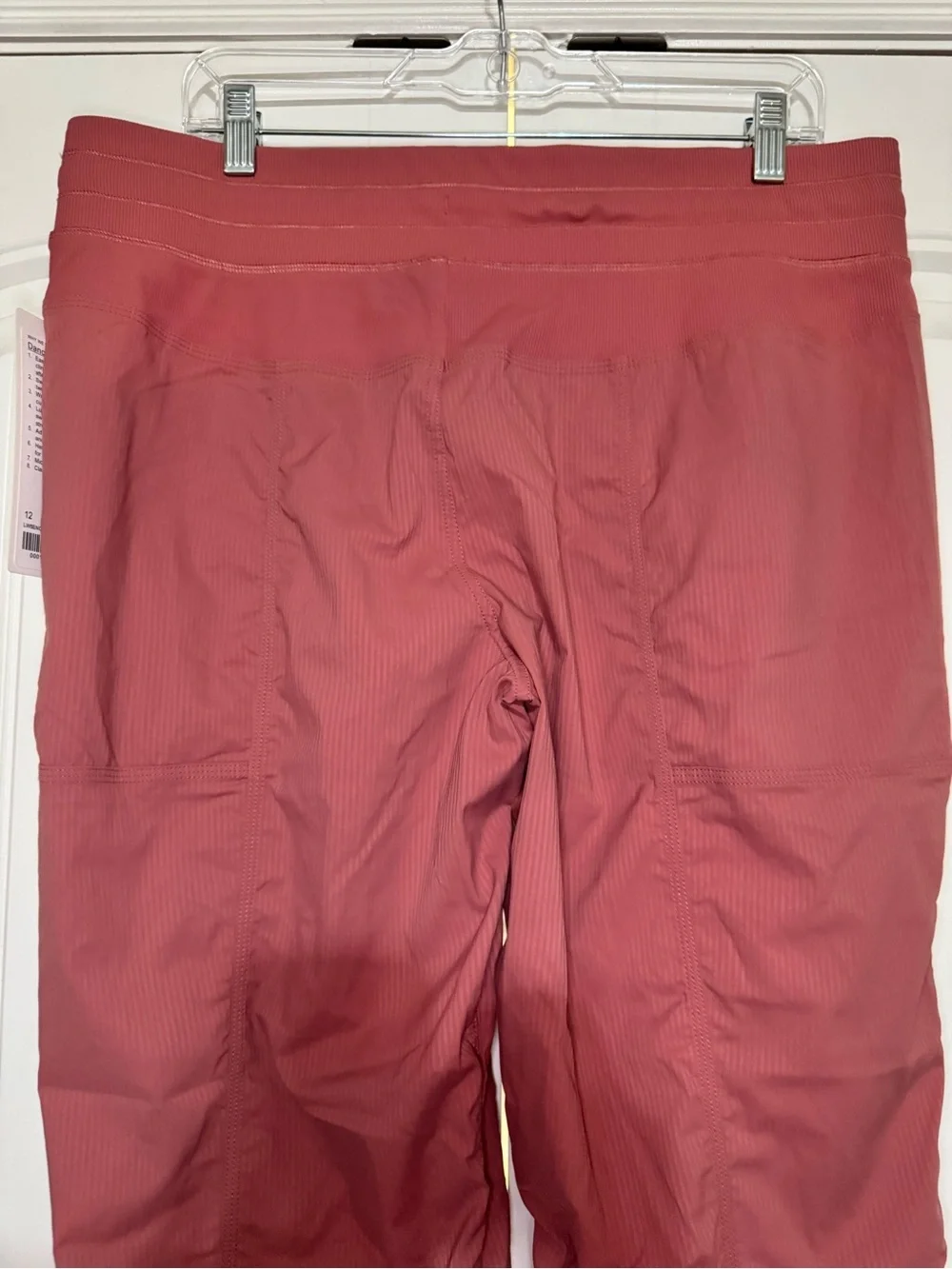 Lululemon Dance Studio Mid-Rise Full Length Pant in Brier Rose Size 12
